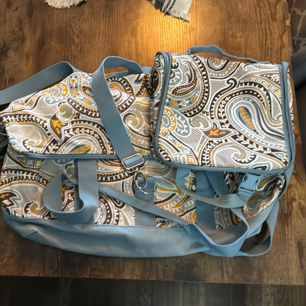 Thirty-One Parisian Garden Travel Set